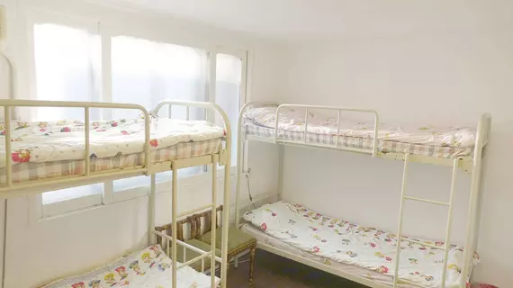 Hongdae UJA Guesthouse | Gyeonggi - Seul (ve civarı) - Seul - Seogyo-dong