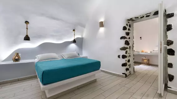 Fira Deep Blue Suite | Ege Adaları - Santorini