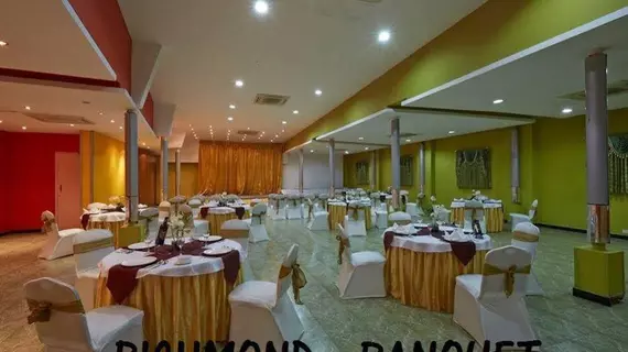 Hotel Ramanashree Richmond Circle | Karnataka - Bengaluru (ve civarı) - Bengaluru - Bangalor Şehir Merkezi