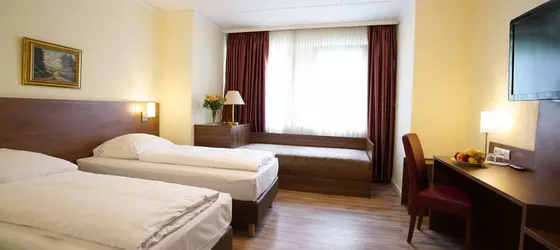 Hotel Schumacher Düsseldorf | Kuzey Ren-Westfalia - Düsseldorf (ve civarı) - Düsseldorf - Stadtmitte