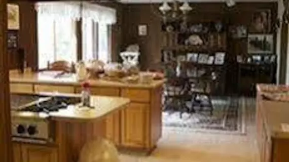 Soldotna B & B Lodge | Alaska - Soldotna