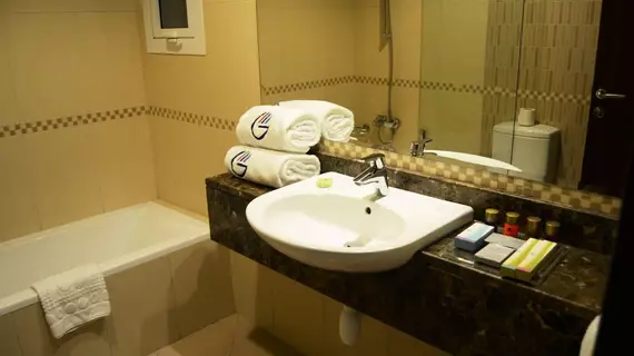 Grand Midwest View Hotel apartment | Dubai - Dubai