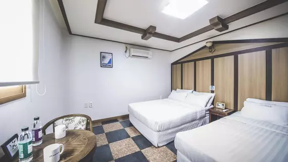 Hotel I-Zone | Jeju Adası - Jeju - Yeon-dong