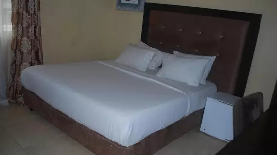 Nevada Inn Hotels and Suites | Lagos (ve civarı) - Lekki