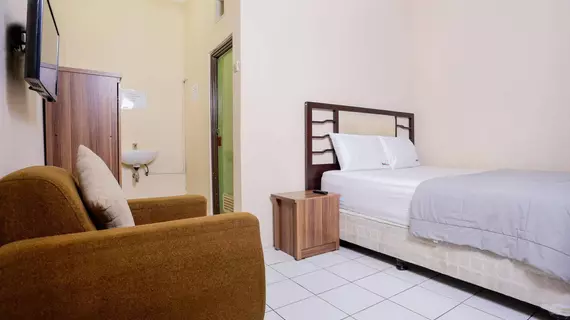 RedDoorz near Metro Indah Mall | West Java - Bandung (ve civarı) - Bandung