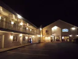 Cocca's Inn & Suites Wolf Road | New York - Albany (ve civarı) - Albany