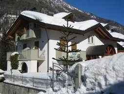 Residence Casa Monica | Trentino-Alto Adige - Trento İli - Commezzadura