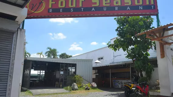 VF Four Season | Nueva Ecija - Angeles City (ve civarı) - Mabalacat Şehri - Pampanga Province - Balibago