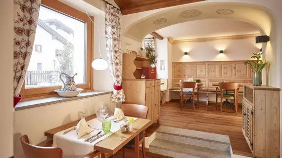 Hotel Chesa Randolina | Maloja District - Graubuenden - Sils im Engadin-Segl - Sils-Maria