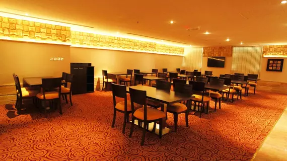 Golden Ocean Hotel | Doha (ve civarı) - Doha