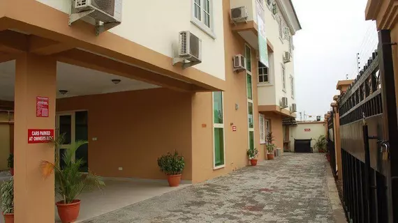 Millicent and Suites | Lagos (ve civarı) - Lagos - Surulere