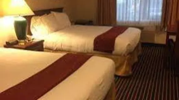 Evergreen Inn and Suites | Washington - Everett (ve civarı) - Monroe