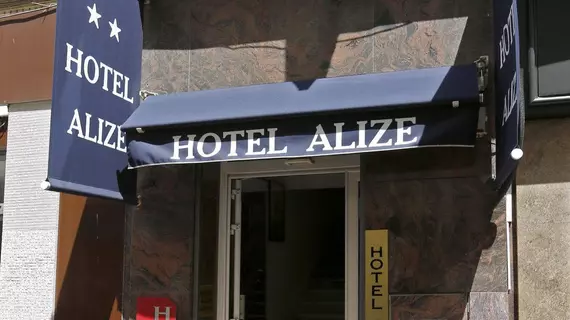 Hôtel Alizé | Provence - Alpes - Cote d'Azur - Var - Cannes (ve civarı) - Cannes - Palais des Festivals - Old Port