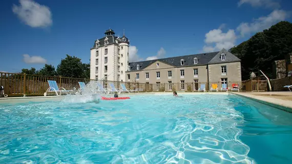 Chateau De Keraveon | Brittany - Morbihan - Erdeven