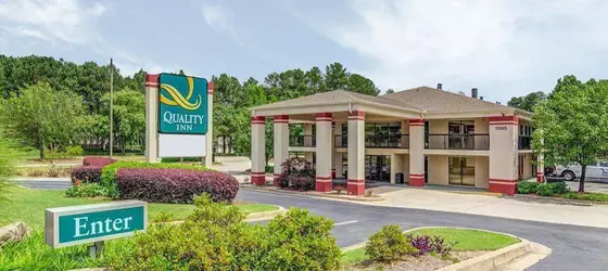 Quality Inn Stone Mountain | Georgia - Atlanta (ve civarı) - Lilburn