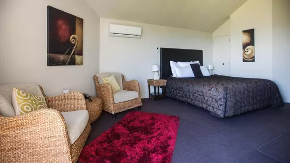 Castaways Lodge | Auckland Bölgesi - Auckland (ve civarı) - Puketi Gölü