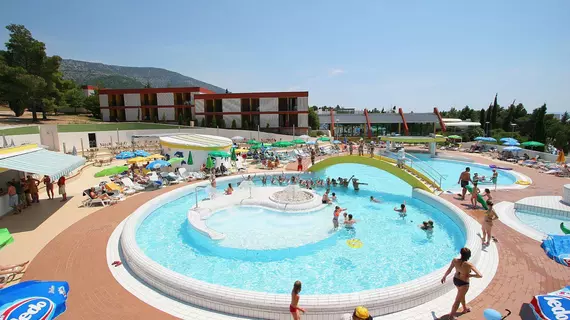 Bluesun Hotel Bonaca - All Inclusive | Split-Dalmaçya - Bol