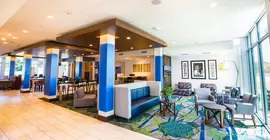 Holiday Inn Express and Suites Greenwood Mall | Güney Karolayna - Greenwood