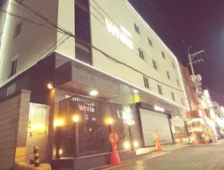 White Hotel | Gyeonggi - Suwon (ve civarı) - Suwon