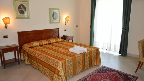 Hotel delle Palme | Sicilya - Messina (vilayet) - Falcone