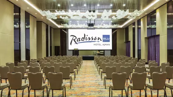 Radisson Blu Ajman | Ajman - Ajman