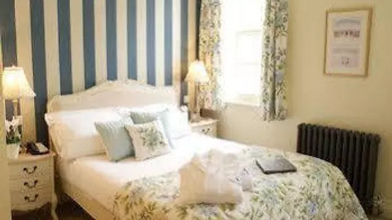 Silks Hotels - The White Horse | Essex (kontluk) - Güney Sahili