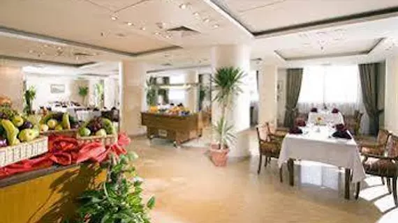 Swiss Inn Nile Hotel | Gize Vilayeti