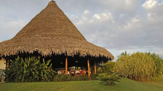 Guacamaya Lodge | Guanacaste - Veintisiete de Abril