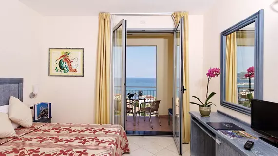 Hotel Metropol | Liguria - Imperia (il) - Diano Marina