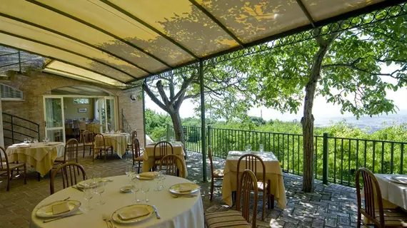 Hotel Monteconero | Marche - Ancona (vilayet) - Sirolo