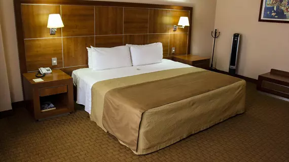 Hotel Soleil Business Class Celaya | Guanajuato - Celaya