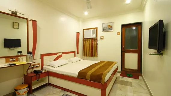 Hotel Good Night | Gujarat - Ahmedabad Bölgesi - Ahmedabad - Ahmedabad Kent Merkezi