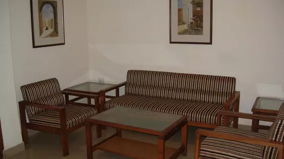 Hotel Brisa Marina | Goa - Kuzey Goa - Miramar - Caranzalem