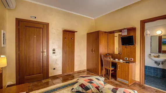 Hotel Maryelen | Lazio - Roma (ve civarı) - Roma Kent Merkezi - Esquilino