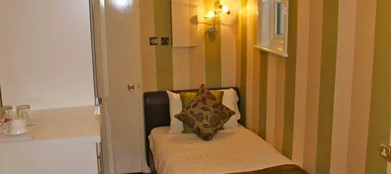 Crompton Guest House | Londra (ve civarı) - Hounslow