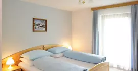 Alpinresort Hotel Reschnerhof | Trentino-Alto Adige - Güney Tirol (il) - Curon Venosta