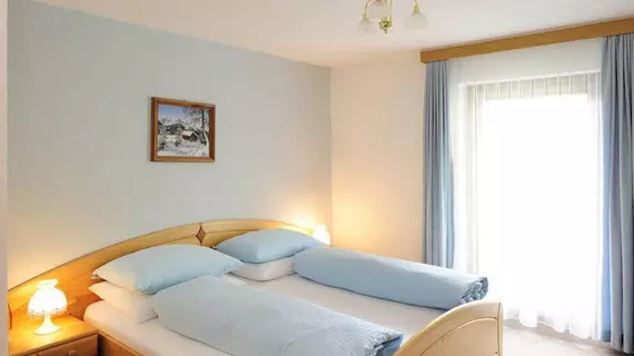 Alpinresort Hotel Reschnerhof | Trentino-Alto Adige - Güney Tirol (il) - Curon Venosta