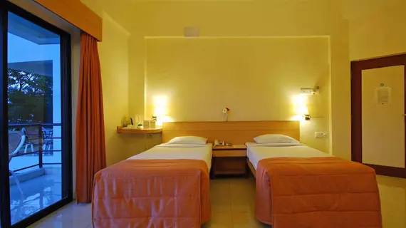 Phoenix Hotel | Maharaştra - Pune Bölgesi - Pune