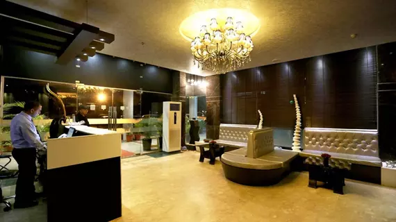 Hotel Oyster | Pencap - Chandigarh (ve civarı) - Chandigarh