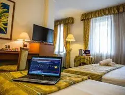 Hotel Galant | Piedmont - Turin (ve civarı) - Venaria Reale