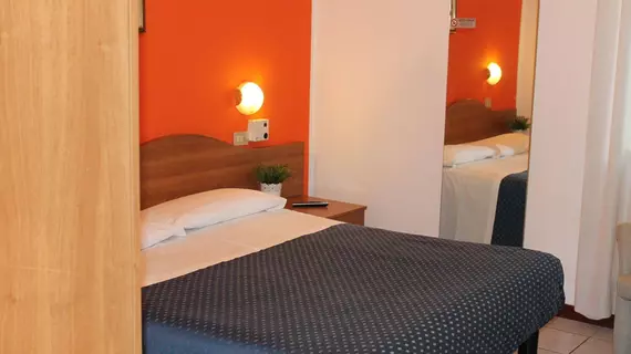 Hotel Catalani e Madrid | Lombardy - Milano (ve civarı) - Milano - Citta Studi