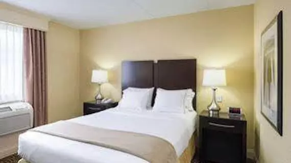 Holiday Inn Express Philadelphia Penn's Landing | Pensilvanya - Bucks County - Philadelphia (ve civarı) - Philadelphia - Center City