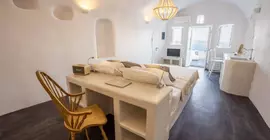 Canvas Suites | Ege Adaları - Santorini