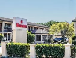 Ramada Mountain View | Kaliforniya - Santa Clara - Mountain View