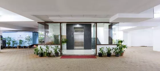 The Sanctum Suites | Karnataka - Bengaluru (ve civarı) - Bengaluru