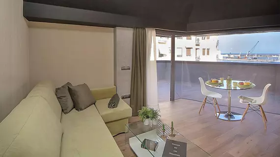 Apartamentos Suites Oficentro Deluxe | Andalucia - Malaga İli - Malaga - Malaga Tarihi Merkezi - Centro