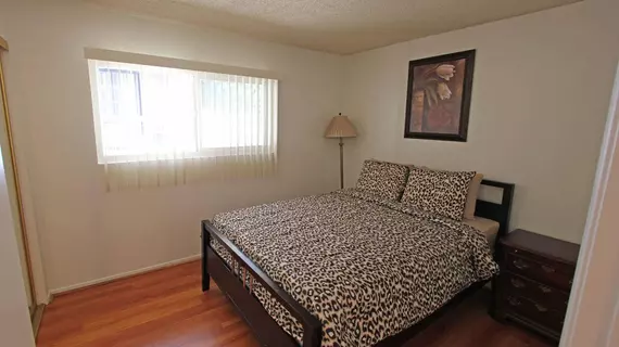 Affordable Cozy Town House in Glendale | Kaliforniya - Los Angeles County - Burbank