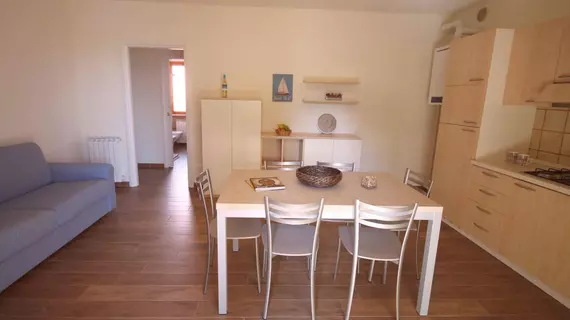 Residence Bianca | Lombardy - Brescia (il) - Sirmione