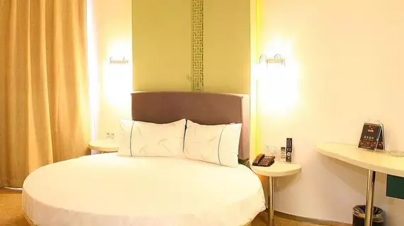 Motel 168 Shanghai Changping Road Branch | Şanghay (ve civarı) - Şangay