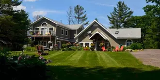 The Muskoka Rose Guest House & Retreat